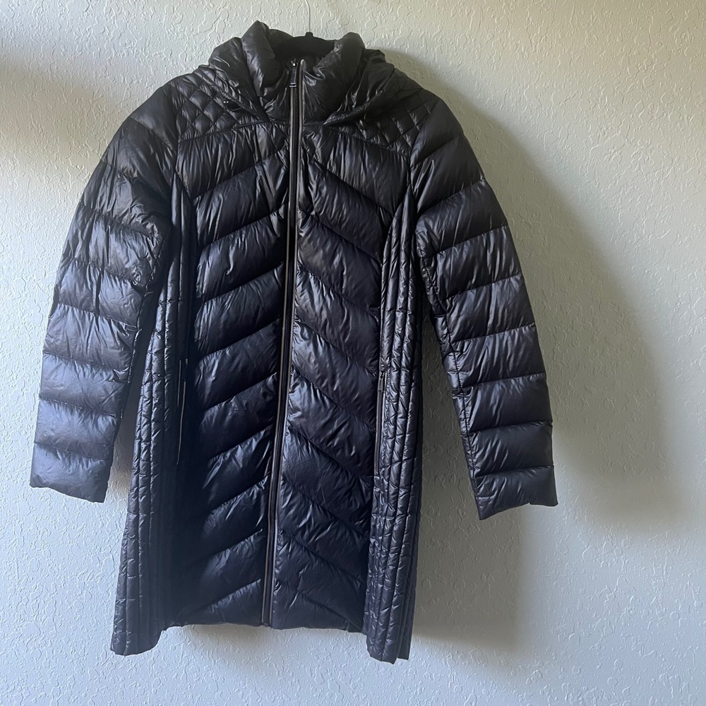 BCBGeneration Puffer Jacket Womens Coat Packable Down Quilted M Black Hood